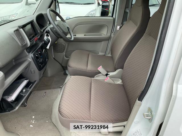 Suzuki EVERY 2018-05 7814089-14
