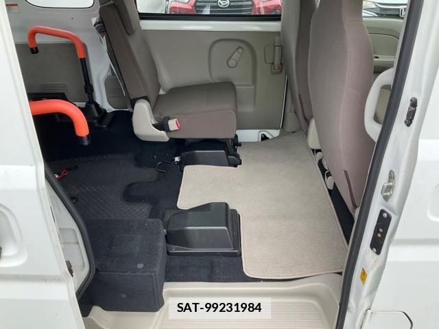 Suzuki EVERY 2018-05 7814089-3