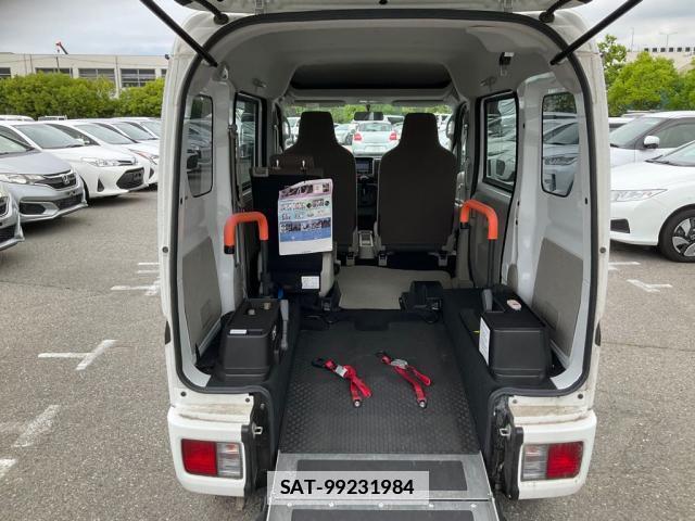 Suzuki EVERY 2018-05 7814089-5