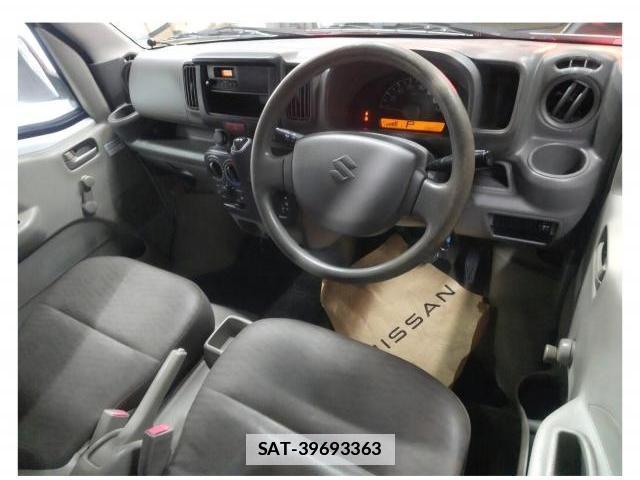 Suzuki EVERY 2015-06 7814243-1