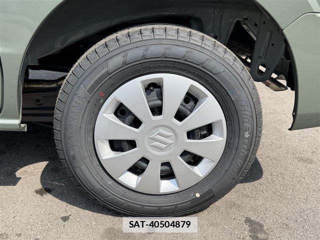 Suzuki EVERY 2026-04 7814358-14
