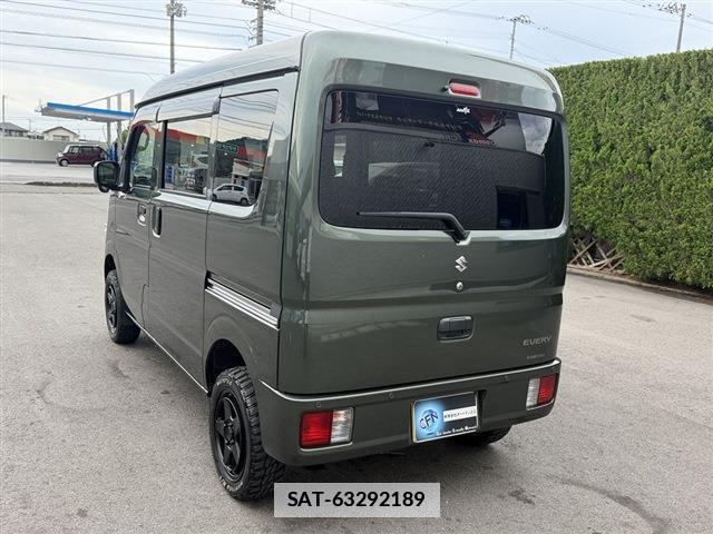 Suzuki EVERY 2020-08 7814534-14