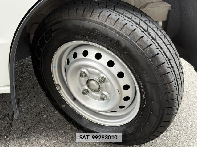 Suzuki EVERY 2018-11 7815276-5