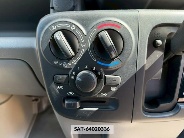 Suzuki EVERY 2015-02 7816453-7