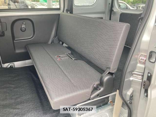 Suzuki EVERY 2026-06 7816733-5