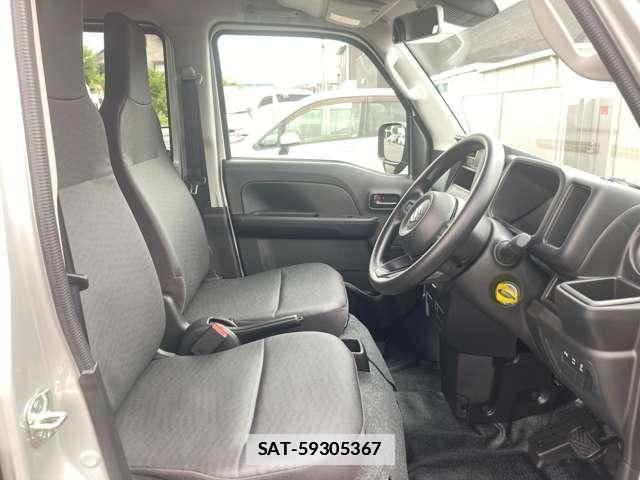 Suzuki EVERY 2026-06 7816733-9