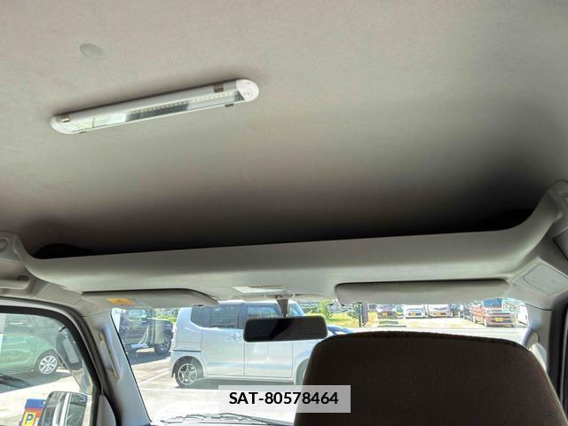 Suzuki EVERY 2016-05 7816855-15