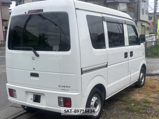 Suzuki EVERY 2014 7816939-11