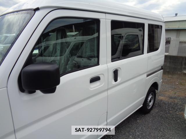 Suzuki EVERY 2025-09 7817043-17