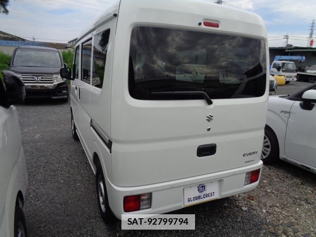 Suzuki EVERY 2025-09 7817043-19
