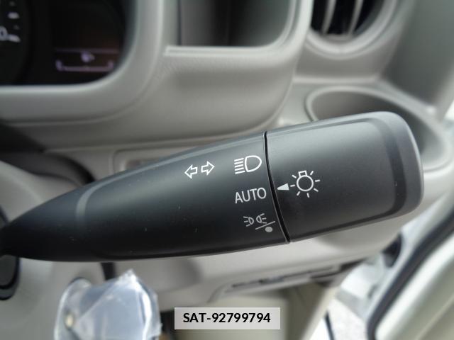 Suzuki EVERY 2025-09 7817043-9