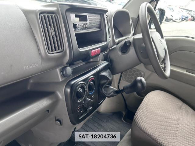 Suzuki EVERY 2024-07 7817304-10