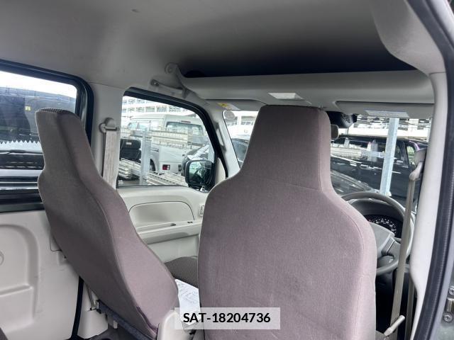 Suzuki EVERY 2024-07 7817304-11