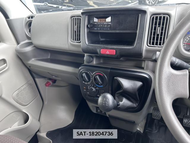 Suzuki EVERY 2024-07 7817304-12