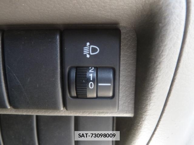Suzuki EVERY 2019-01 7817545-11
