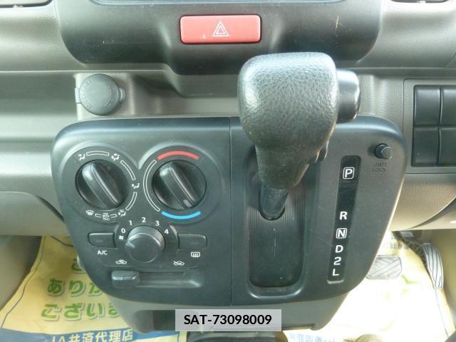 Suzuki EVERY 2019-01 7817545-12