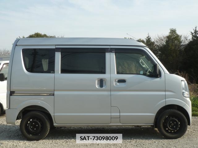 Suzuki EVERY 2019-01 7817545-3