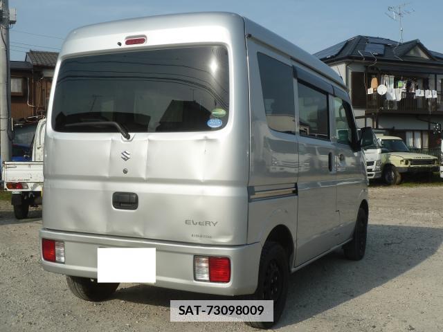 Suzuki EVERY 2019-01 7817545-4