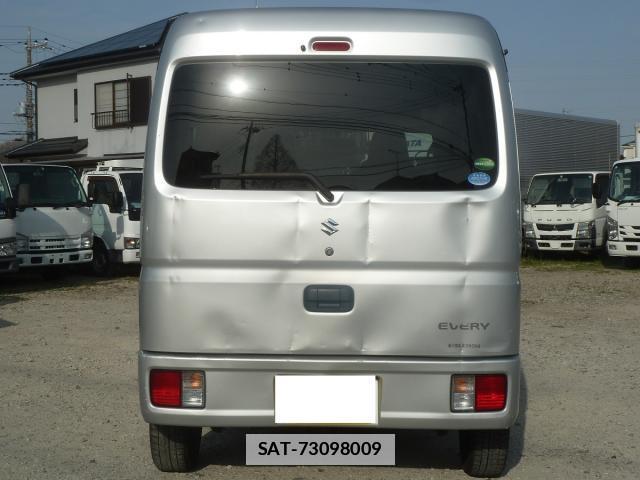 Suzuki EVERY 2019-01 7817545-5