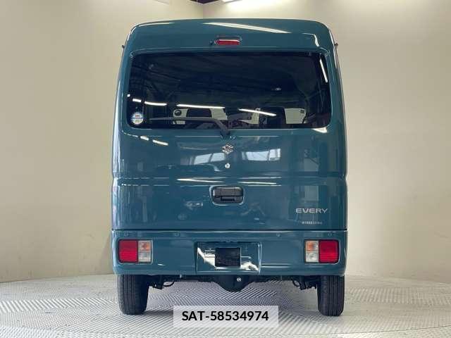 Suzuki EVERY 2024-06 7818280-18