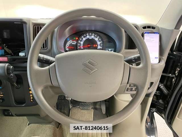Suzuki EVERY 2023-02 7818372-17