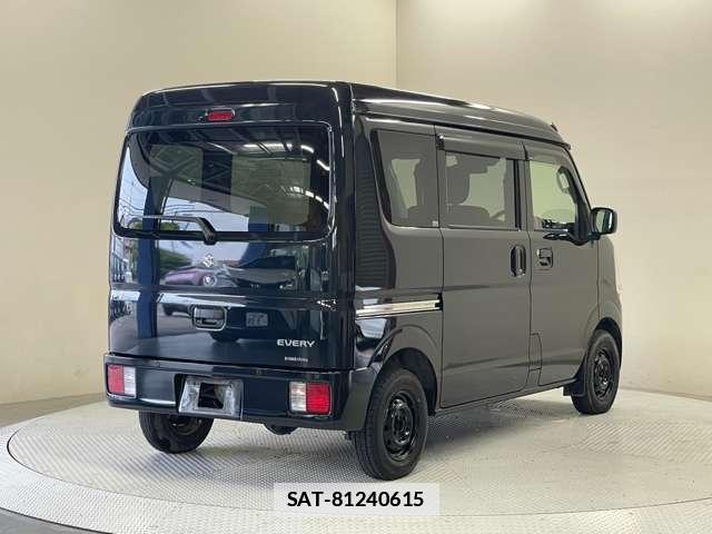 Suzuki EVERY 2023-02 7818372-6