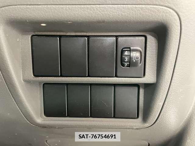 Suzuki EVERY 2020-03 7818386-2