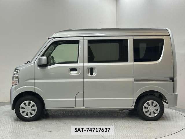 Suzuki EVERY 2023-06 7818392-16
