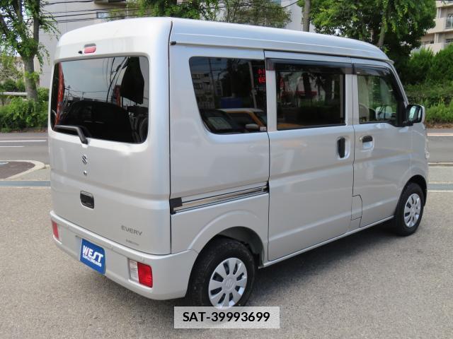 Suzuki EVERY 2023-03 7818685-10