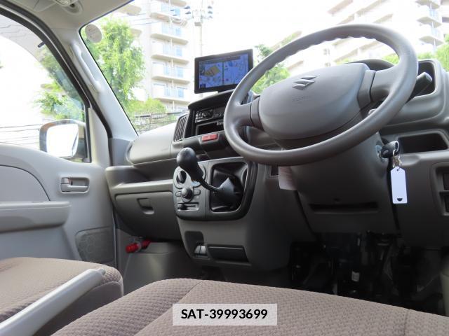 Suzuki EVERY 2023-03 7818685-12