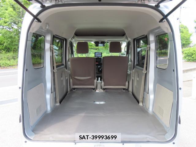 Suzuki EVERY 2023-03 7818685-17