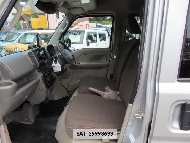 Suzuki EVERY 2023-03 7818685-2