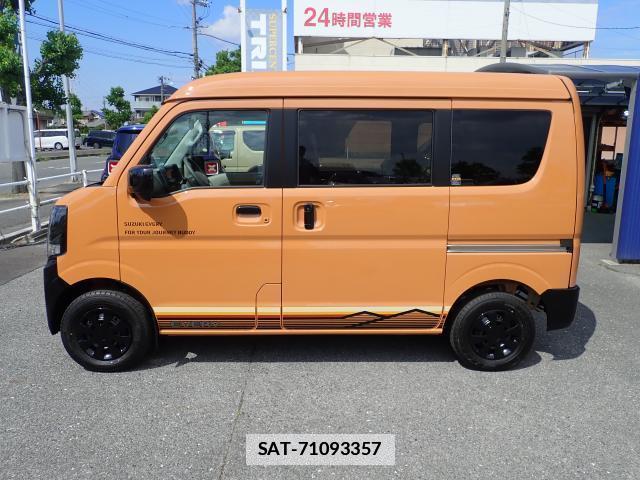 Suzuki EVERY 2025-10 7819643-10