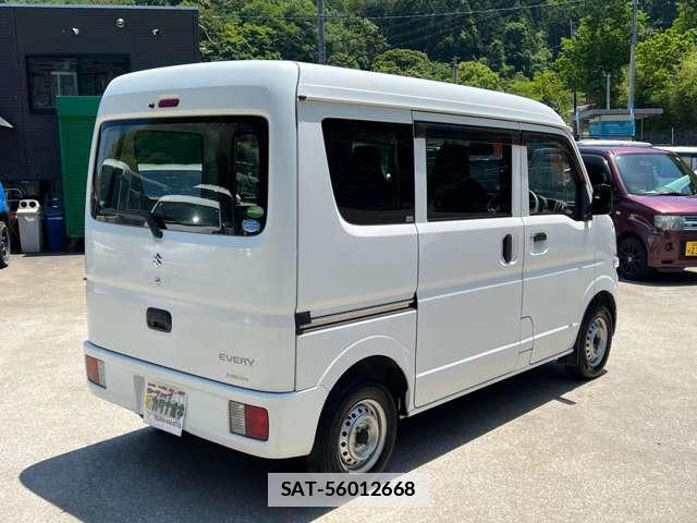 Suzuki EVERY 2018-04 7819680-6