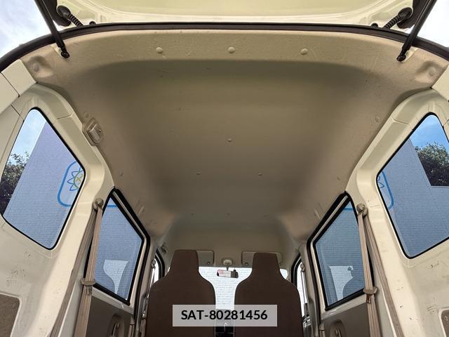 Suzuki EVERY 2015-11 7819879-13