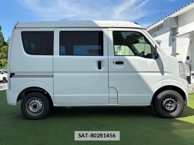 Suzuki EVERY 2015-11 7819879-16