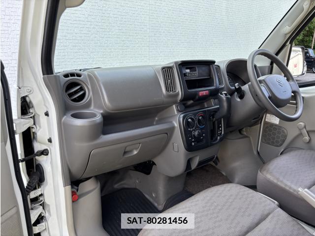 Suzuki EVERY 2015-11 7819879-6