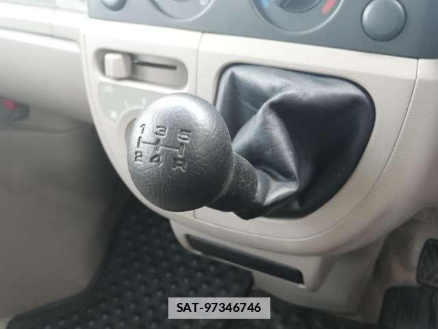 Suzuki EVERY 2012-05 7819972-5