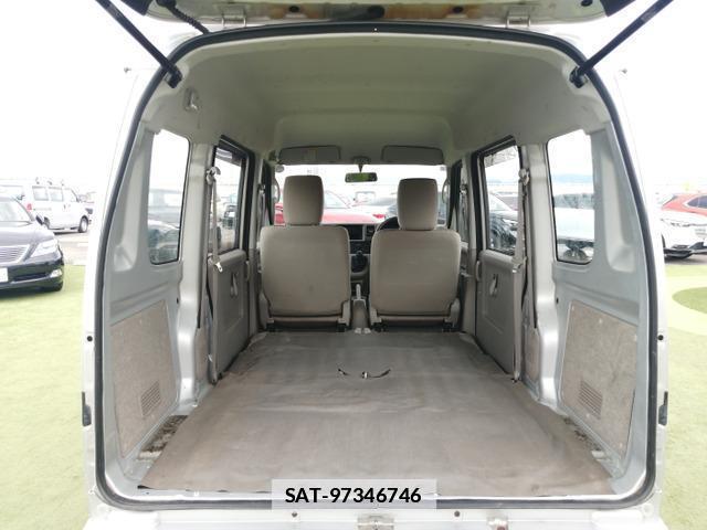 Suzuki EVERY 2012-05 7819972-7