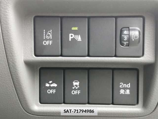 Suzuki EVERY 2020-03 7819978-5