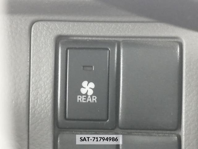 Suzuki EVERY 2020-03 7819978-6