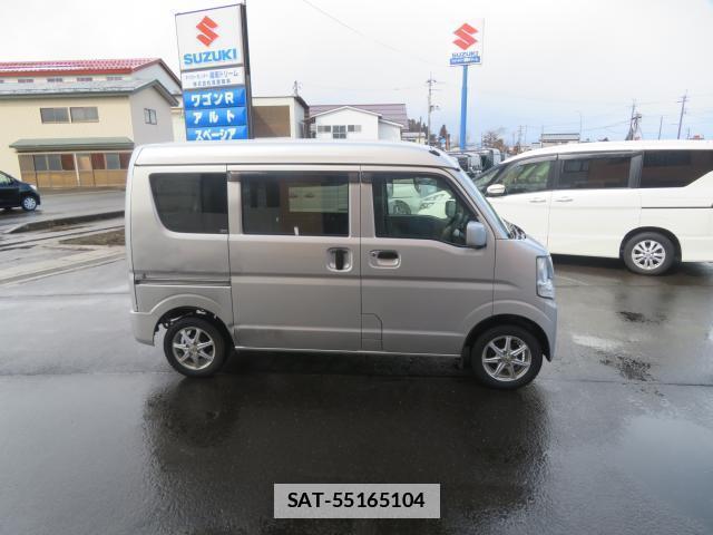 Suzuki EVERY 2019-11 7820643-2