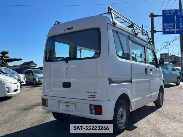 Suzuki EVERY 2015-12 7822709-1