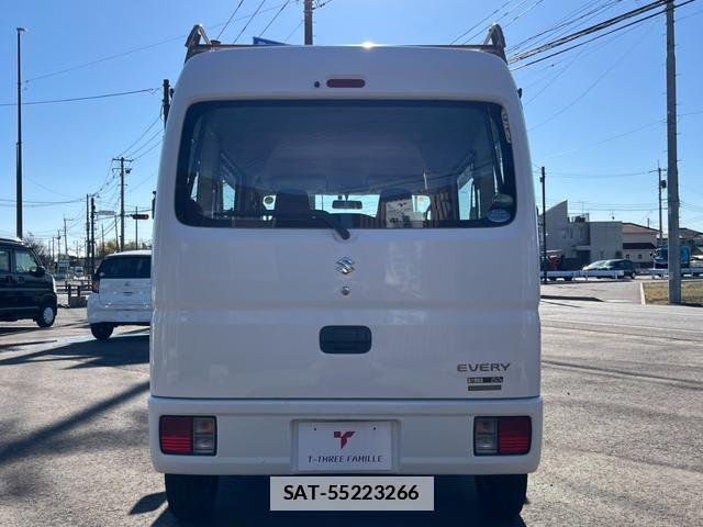 Suzuki EVERY 2015-12 7822709-11