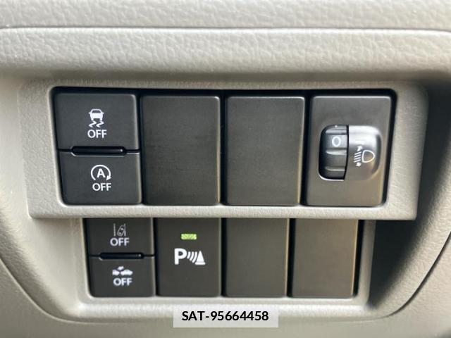 Suzuki EVERY 2024-07 7822744-14