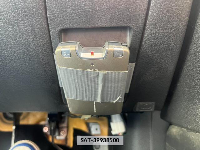 Subaru EXIGA 2012-08 7816994-19