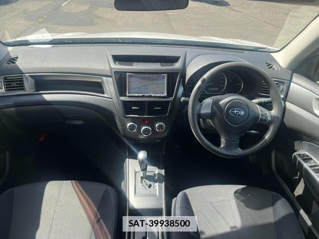 Subaru EXIGA 2012-08 7816994-9