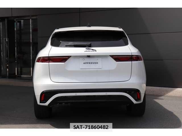 Jaguar F-PACE 2024 7811811-6