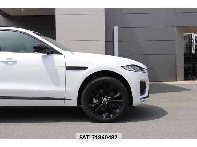 Jaguar F-PACE 2024 7811811-9