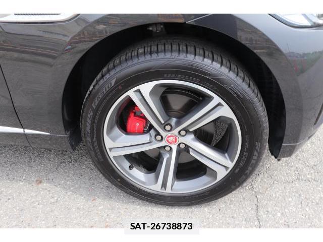 Jaguar F-PACE 2018-06 7817202-8